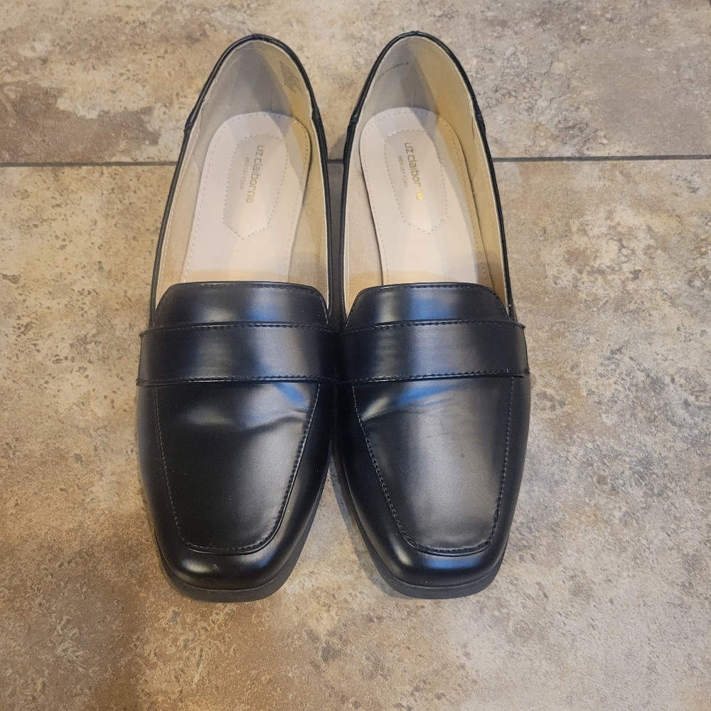 Liz Claiborne Womens Black Loafers Size 8